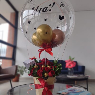 HERMOSOS ARREGLO FLORAL CON CHOCOLATES