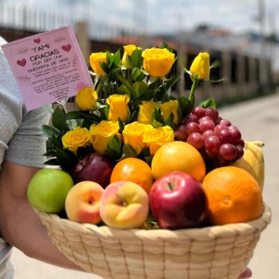 PARAISO- HERMOSO ARREGLO FLORAL Y FRUTAL