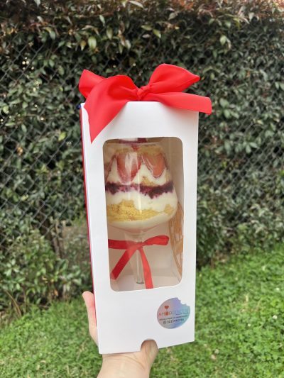 Hermosa Copa Pastelera  Gigante